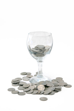 wine glass money2 